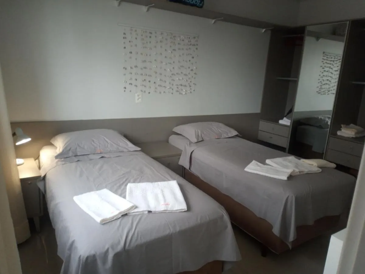Apartment Aconchegante Apartamento Em Itapema 300 Mts Praia